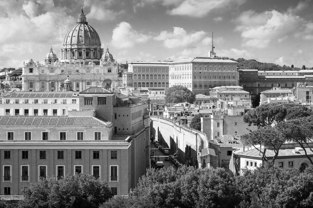 Almond Tree Vatican Rom Exterior foto